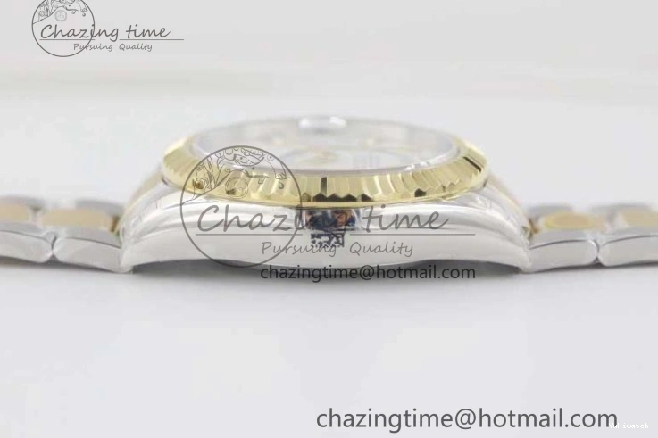 YG Asian SS Dial Edition Sky-Dweller Best 23J to 904L 1:1 Noob White on Bracelet 9001 SS YG 0301